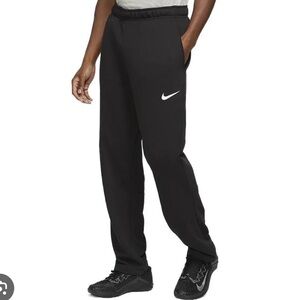 Men's Nike dri-fit training pants in Black sz XXL